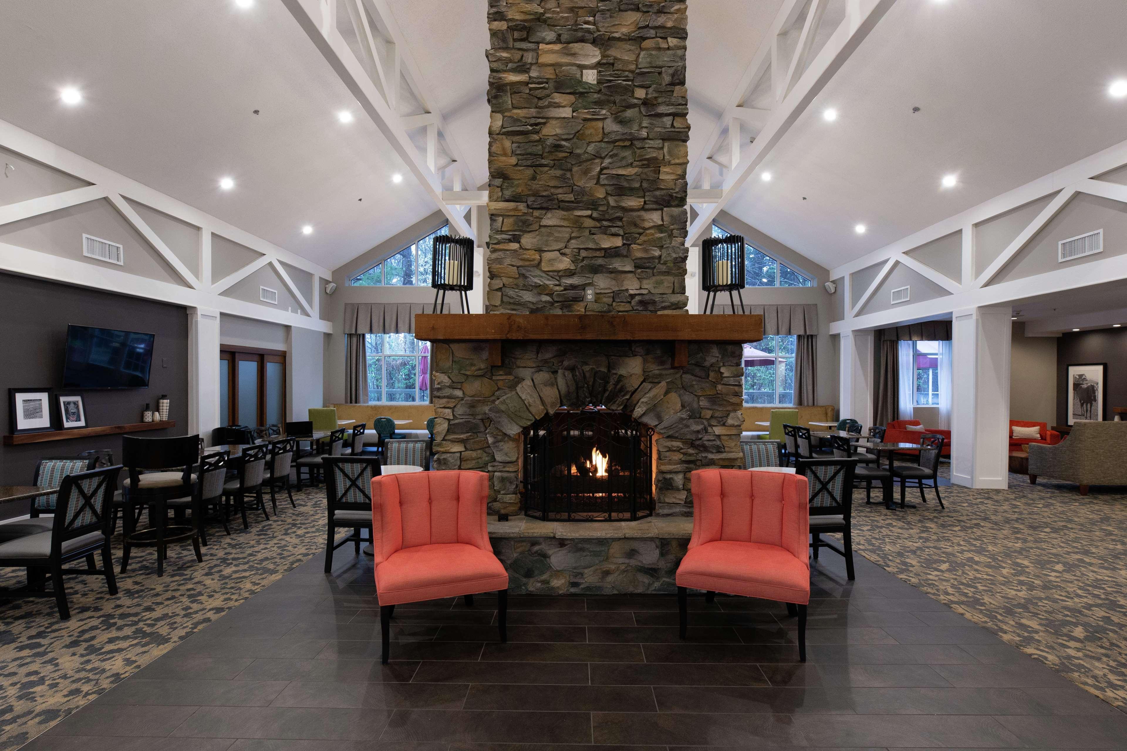 Hampton Inn & Suites Raleigh Cary Lenovo Center Dış mekan fotoğraf